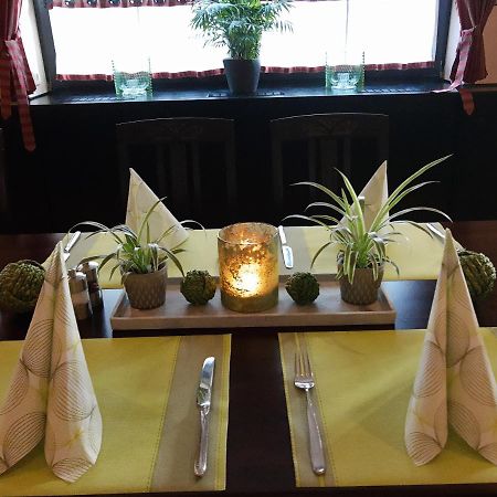 Elsterwerda Hotel Weisses Ross מראה חיצוני תמונה