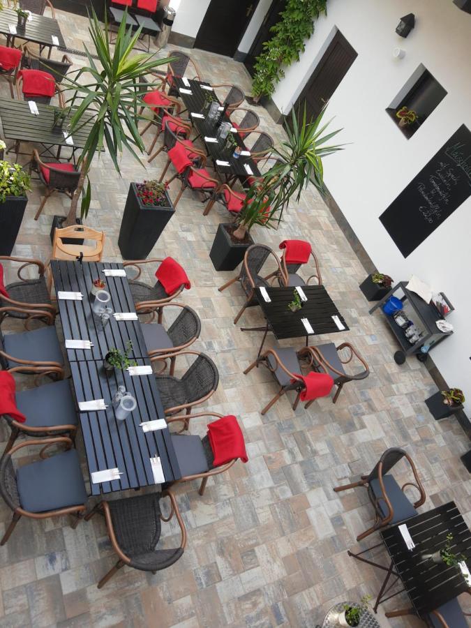 Elsterwerda Hotel Weisses Ross מראה חיצוני תמונה