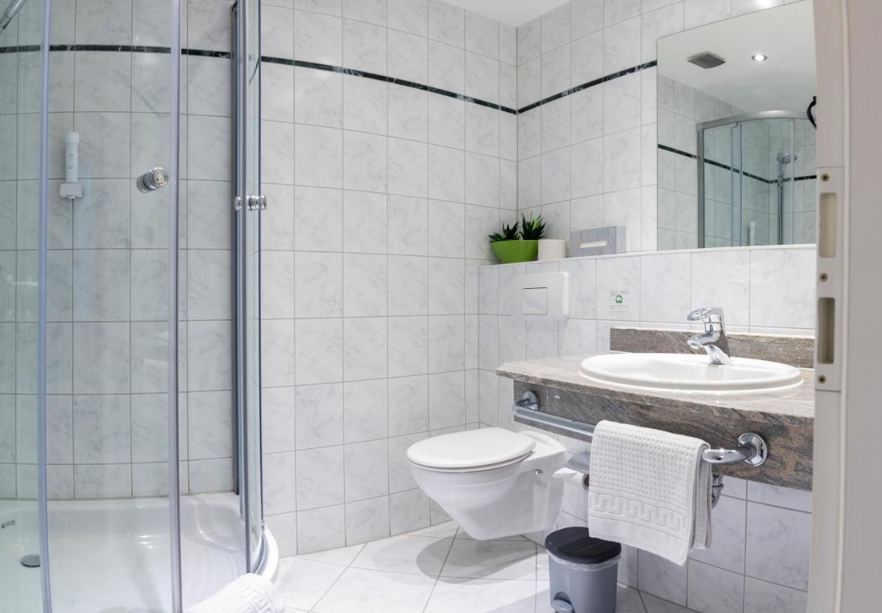 Elsterwerda Hotel Weisses Ross מראה חיצוני תמונה